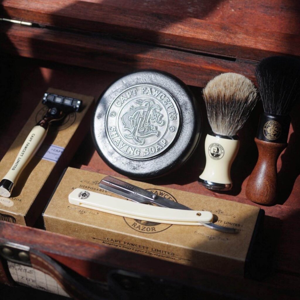 Captain Fawcett Wood Handle Faux Fur Shave Brush Man-made fiber (imitation badger hair) shaving brush